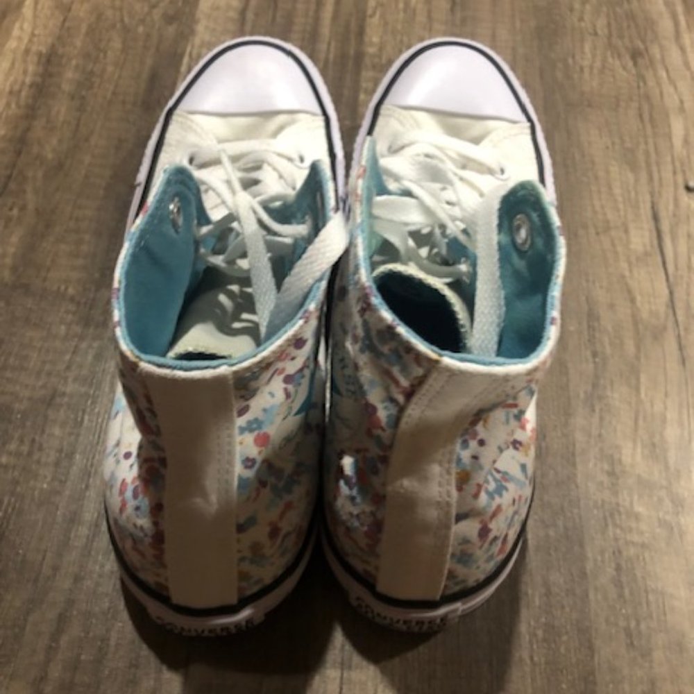Converse - Picture 3 of 5